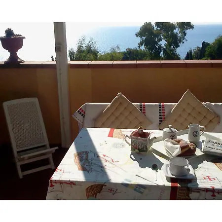 Tuscany Experience *